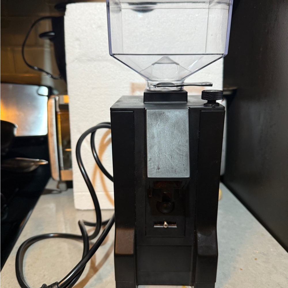Eureka Mignon coffee grinder